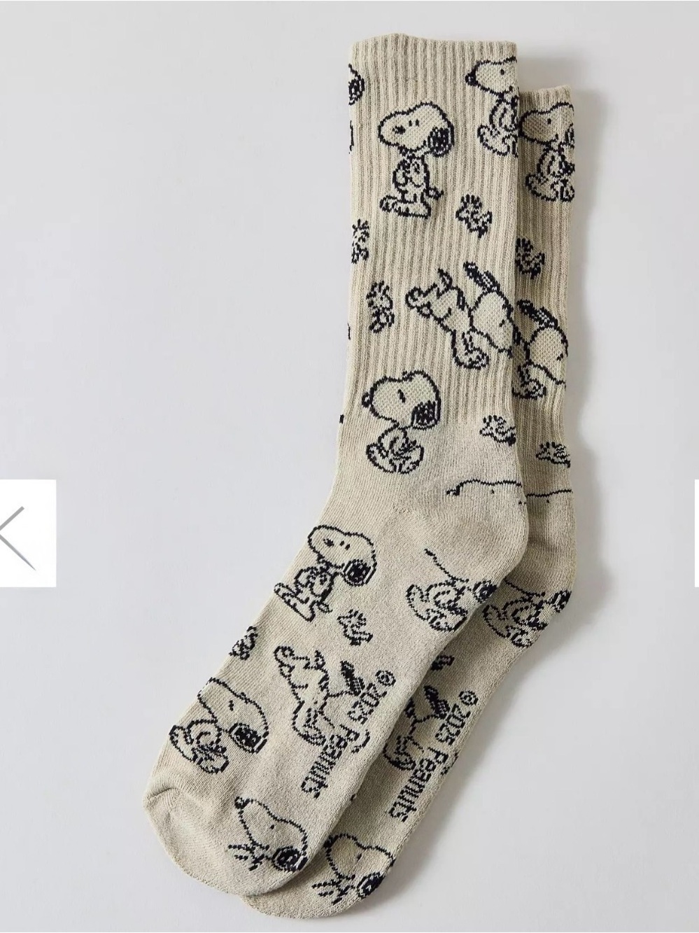 Peanuts Beige Crew Socks with Snoopy Print